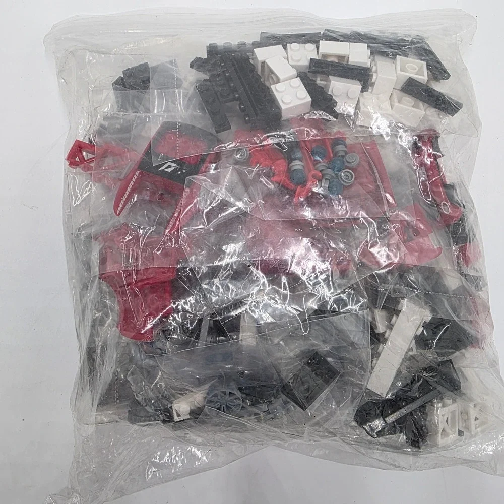 Mega Bloks Need for Speed Audi R8 Building Set Construction Toy Red Black White